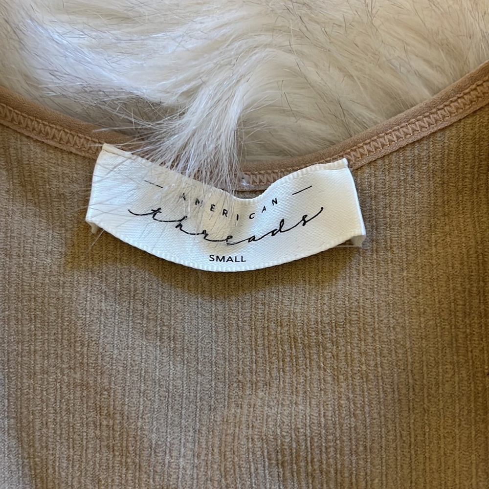 American Threads Basic Tank - Picture 3 of 4